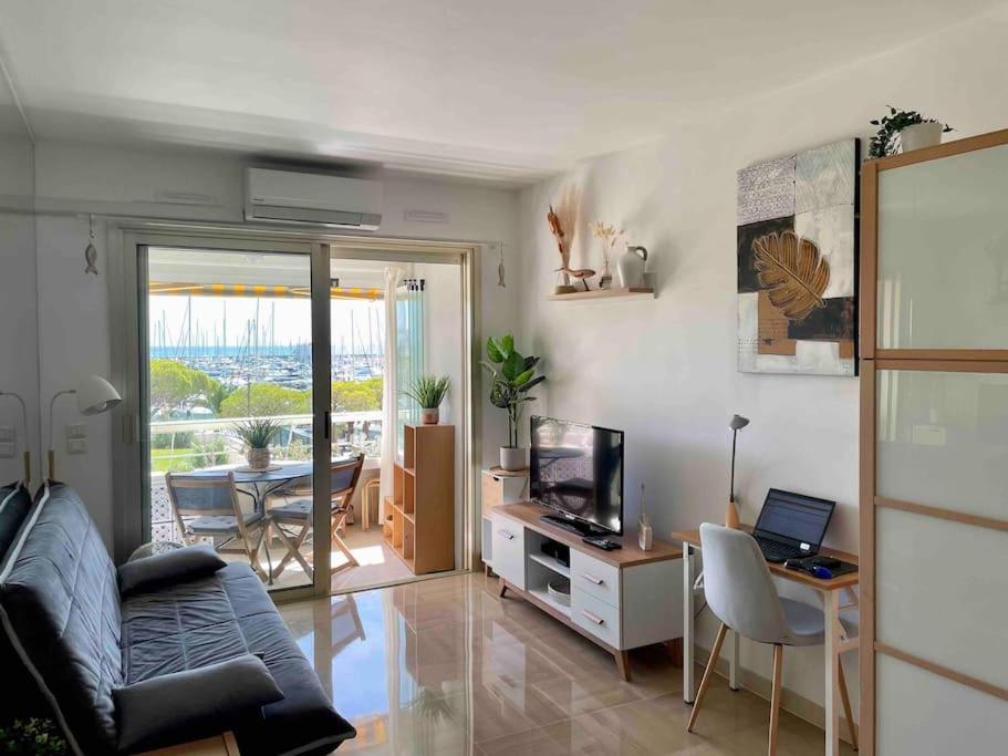 Studio Port Marina - Parking Prive, Climatise Au Ducal Villeneuve-Loubet Buitenkant foto