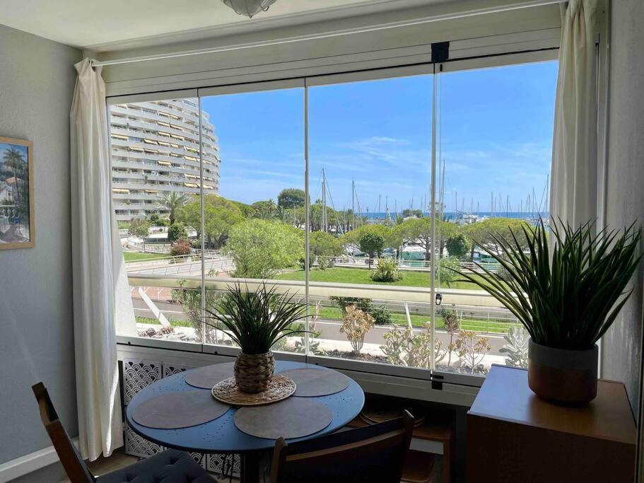 Studio Port Marina - Parking Prive, Climatise Au Ducal Villeneuve-Loubet Buitenkant foto