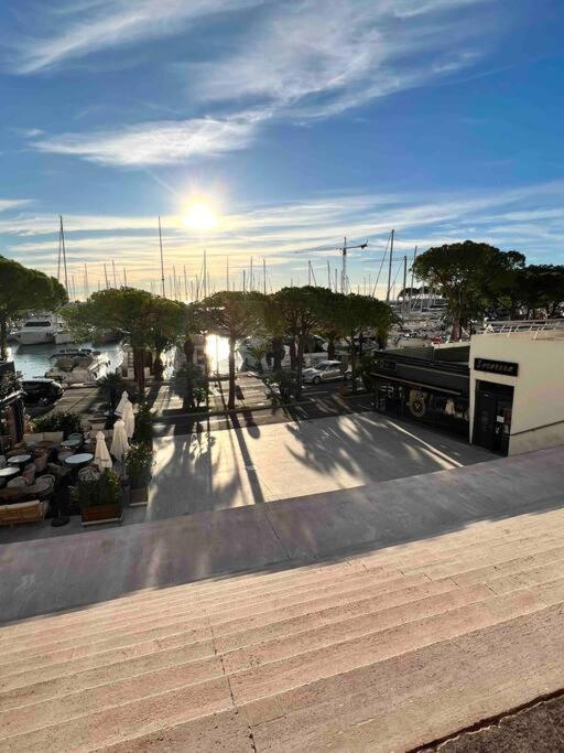 Studio Port Marina - Parking Prive, Climatise Au Ducal Villeneuve-Loubet Buitenkant foto